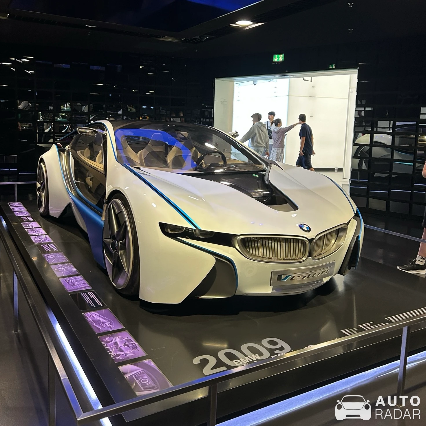 BMW Vision EfficientDynamics spotted in München