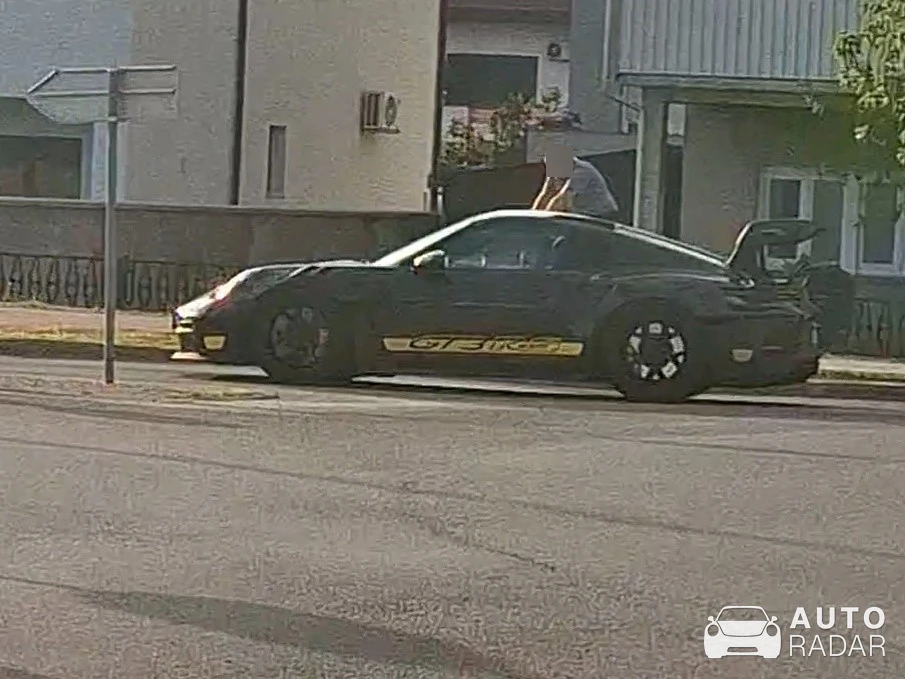 Porsche 992 GT3 RS MkI spotted in Grad Zagreb