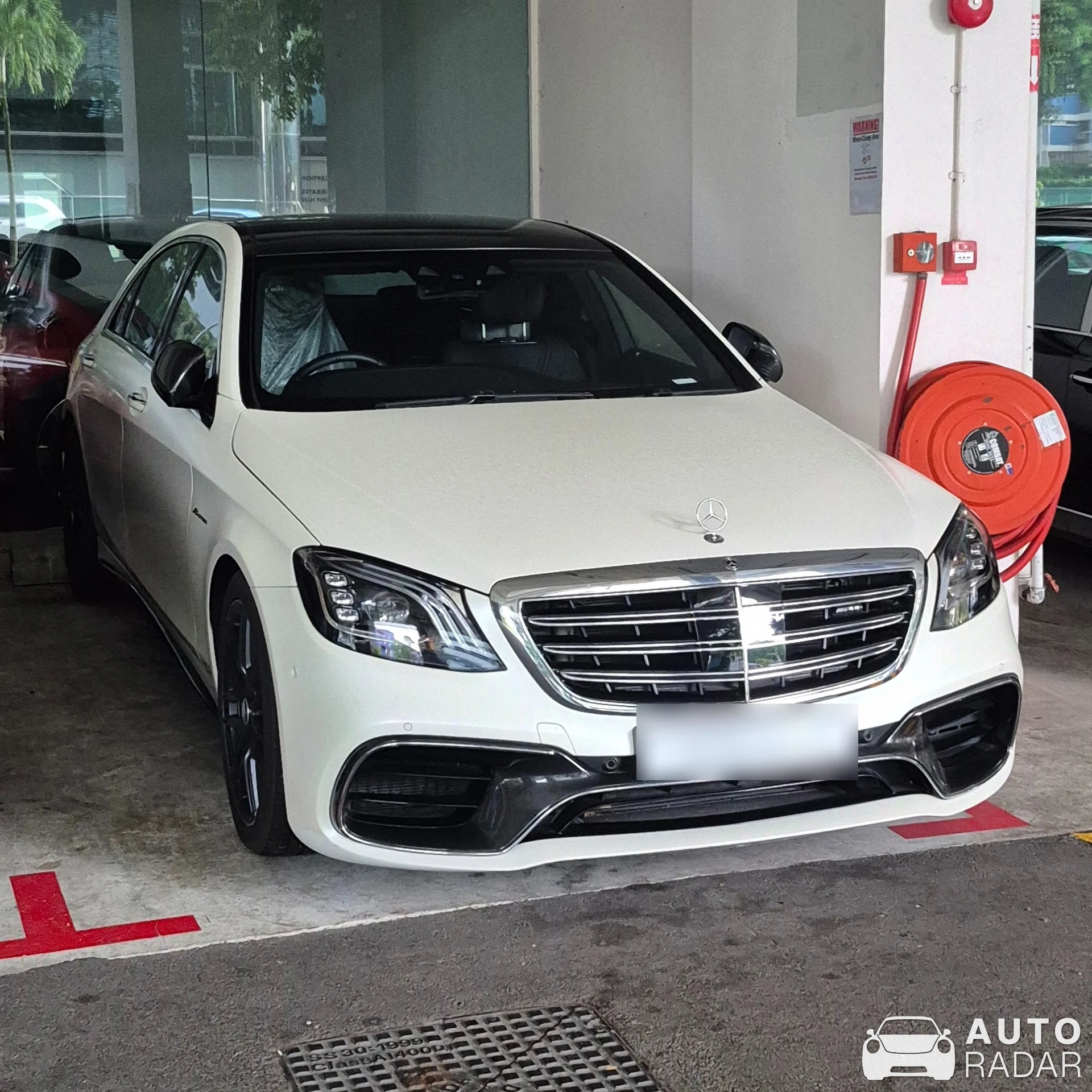 Mercedes-Benz S 63 AMG W222 spotted in Singapore