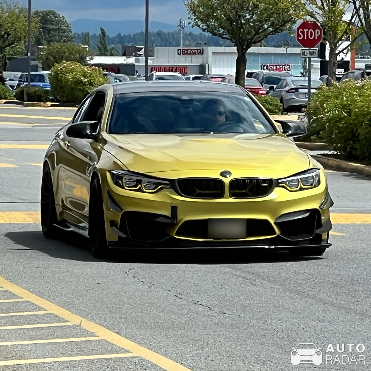 BMW M4 F82 CS spotted in Langley