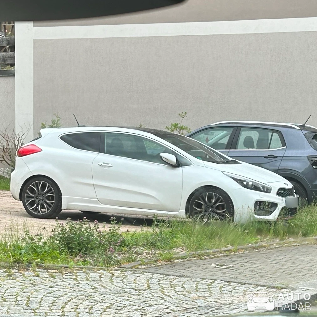 Kia Ceed spotted in Aue-Bad Schlema