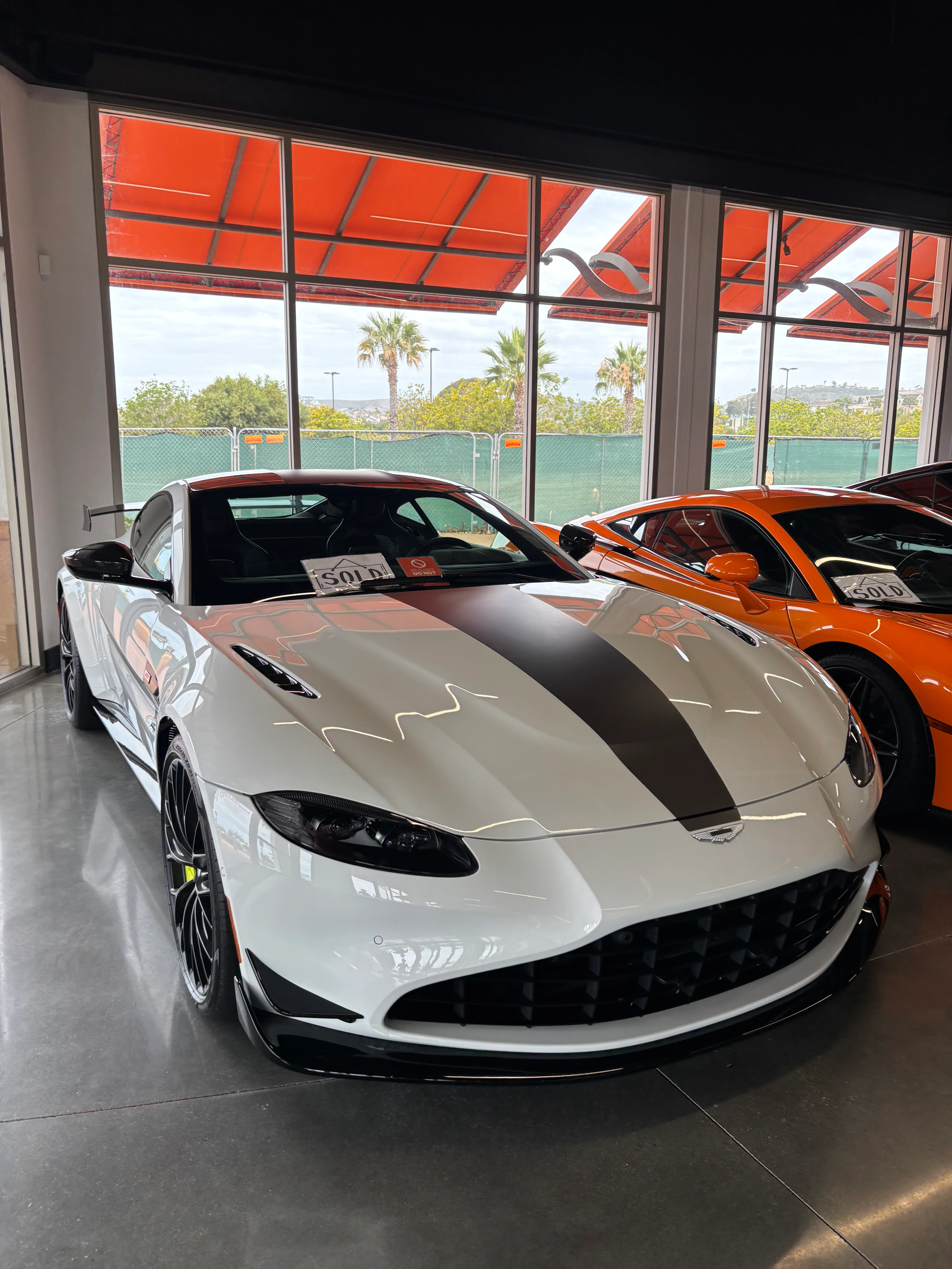 Aston Martin V8 Vantage Formula 1 Edition spotted in San Clemente