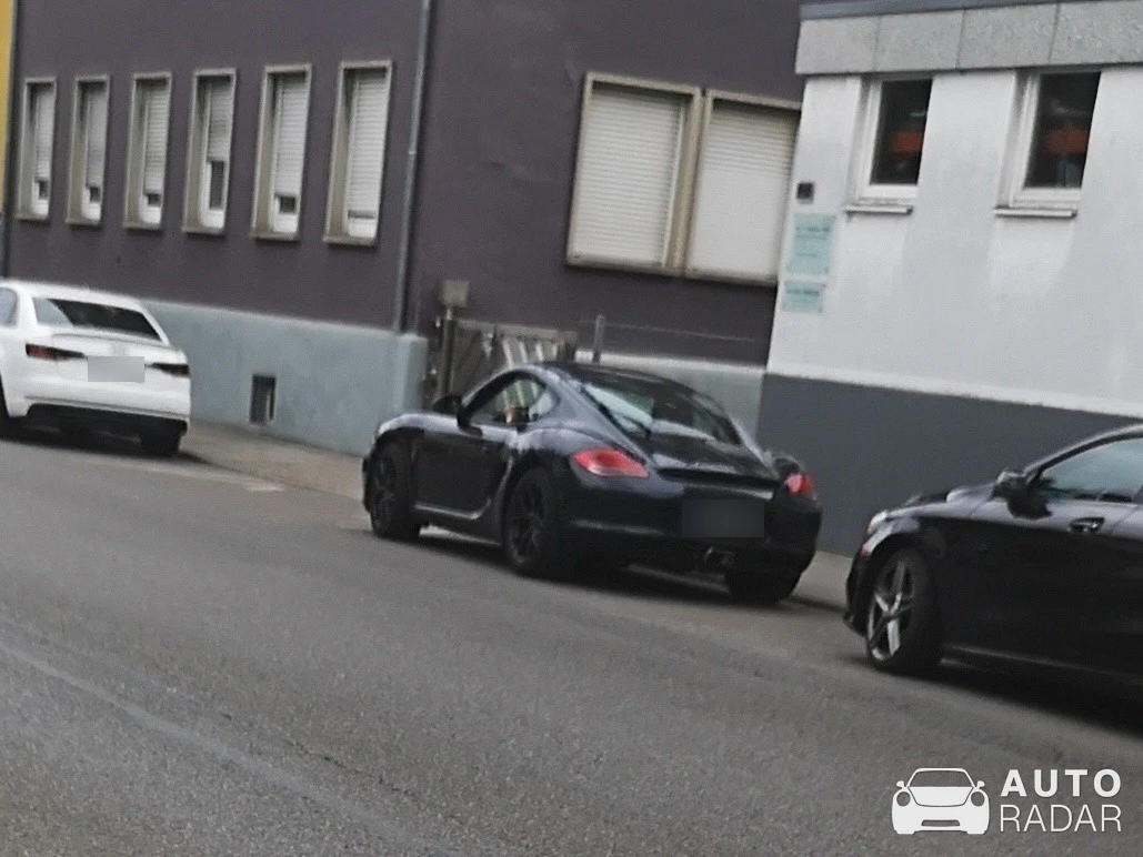 Porsche 987 Cayman spotted in Stuttgart