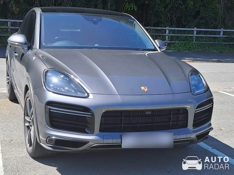 Porsche Cayenne Coupé Turbo spotted in Milford Haven