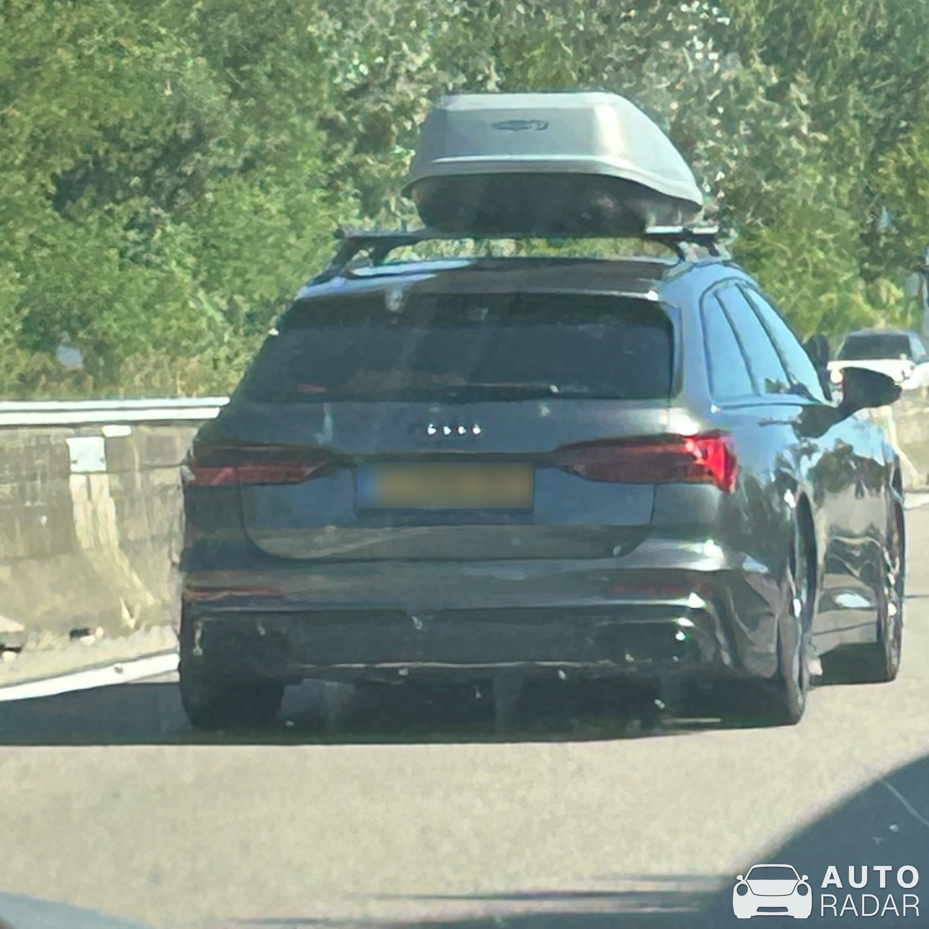 Audi RS6 Avant C8 spotted in Saint-Péray