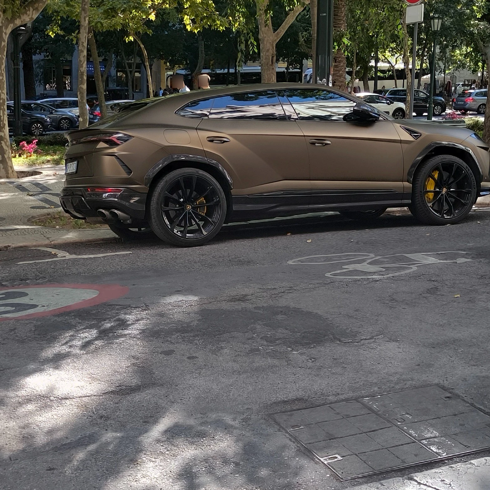 Lamborghini Urus spotted in Lisboa, Portugal
