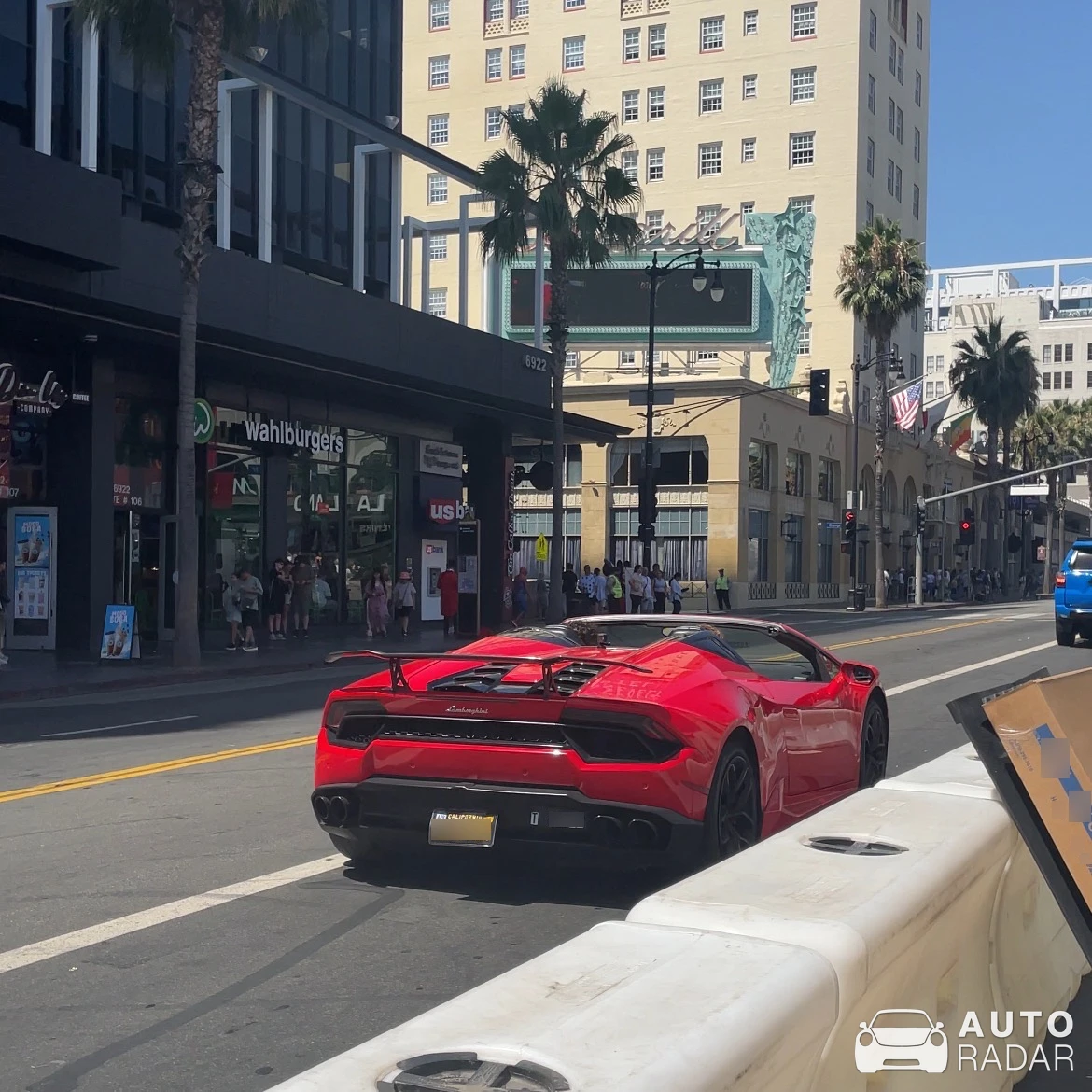 Lamborghini Huracán Spyder spotted in Los Angeles, USA