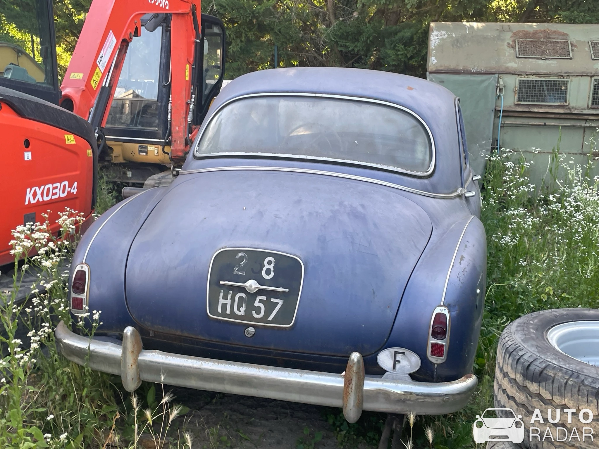 Peugeot 203 spotted in Dommartin-lès-Toul