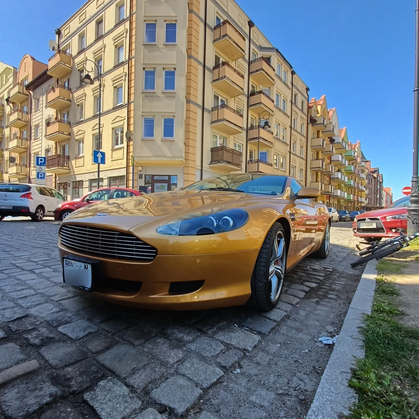 Aston Martin DB9 spotted in Głogów, Polska