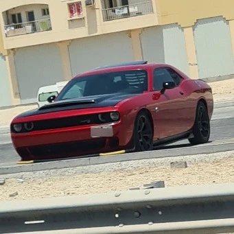 Dodge Challenger SRT Hellcat spotted in المزروعية, البحرين