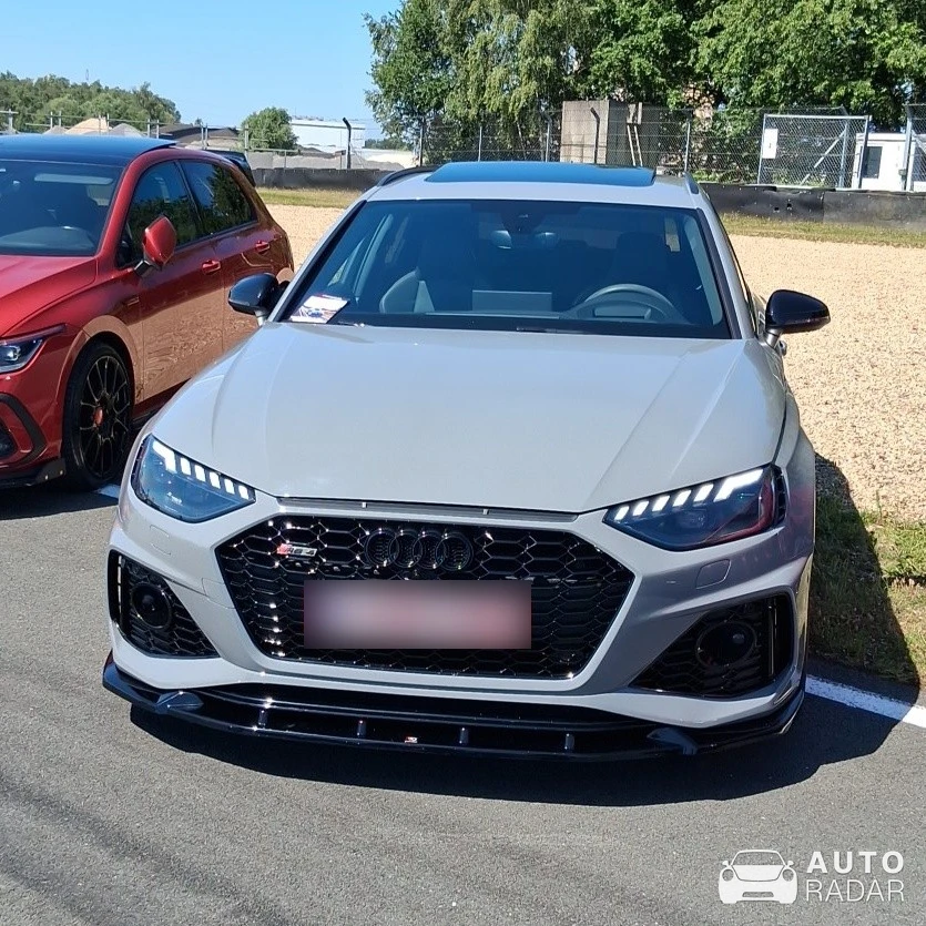 Audi RS4 Avant B9 spotted in Sint-Truiden