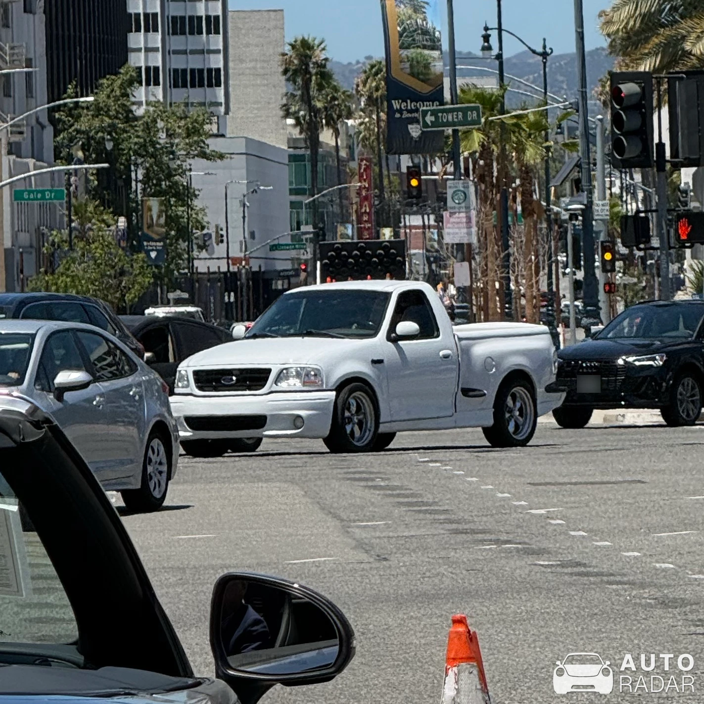 Ford F-150 SVT Lightning spotted in Los Angeles