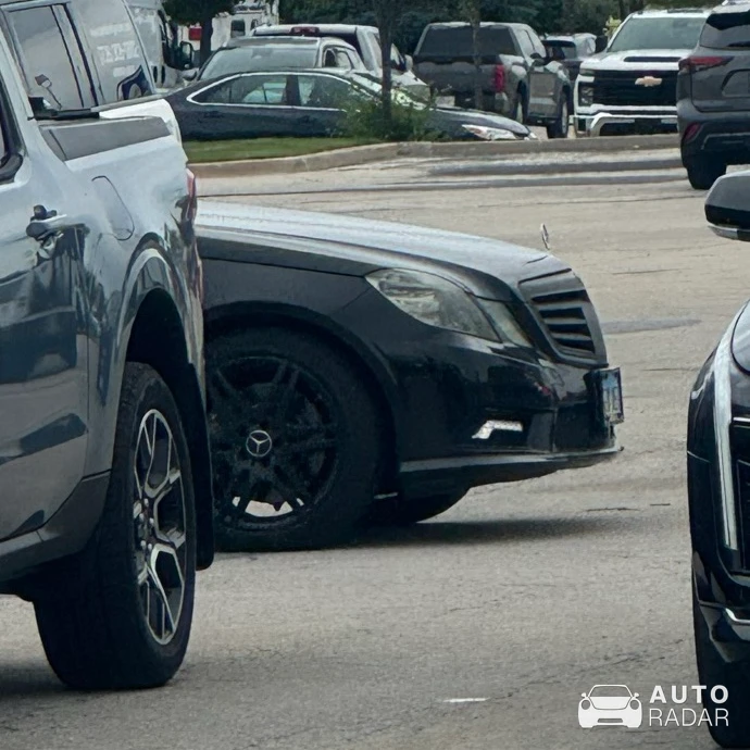 Mercedes-Benz E-Klasse W212 spotted in Homer Glen