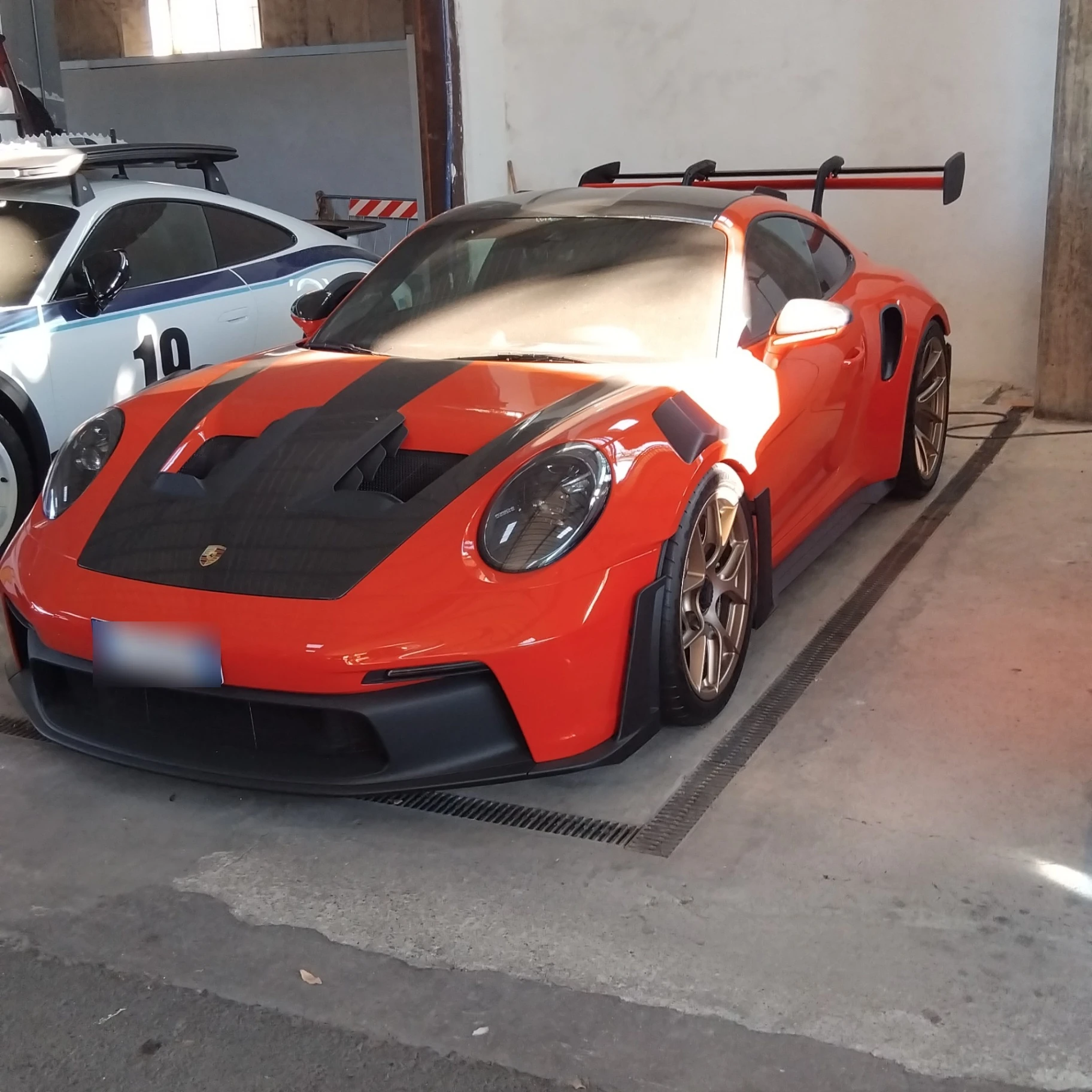 Porsche 992 GT3 RS MkI spotted in Firenze, Italia