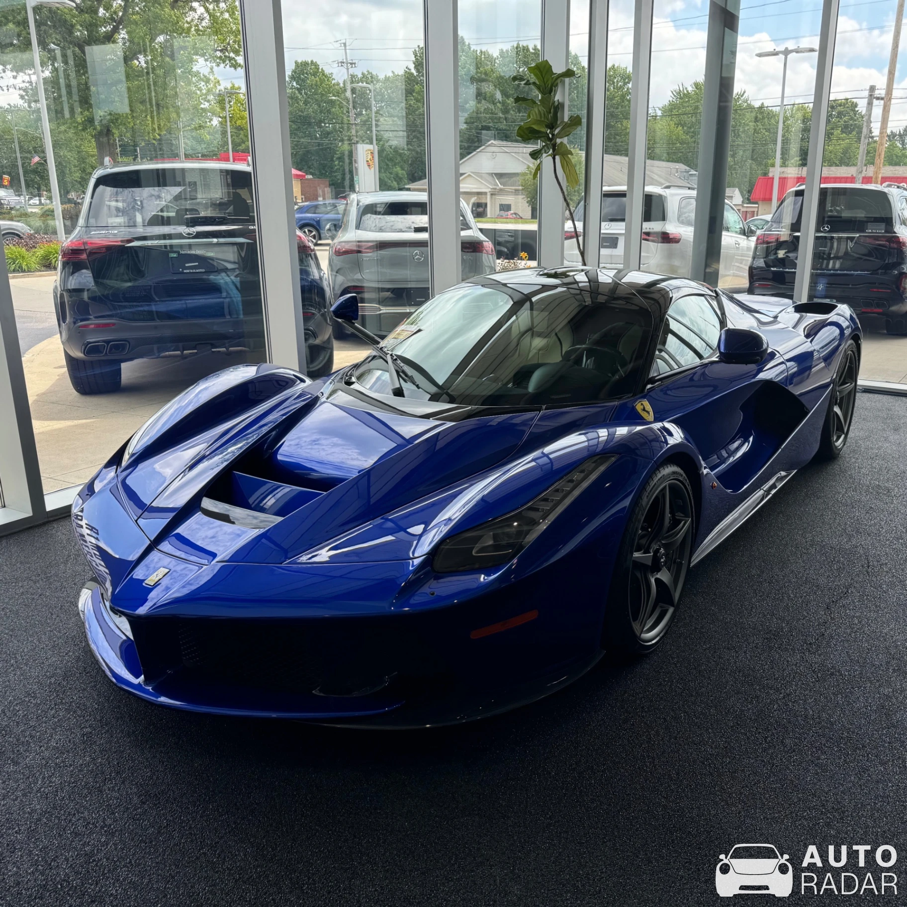 Ferrari LaFerrari spotted in North Olmsted, United States