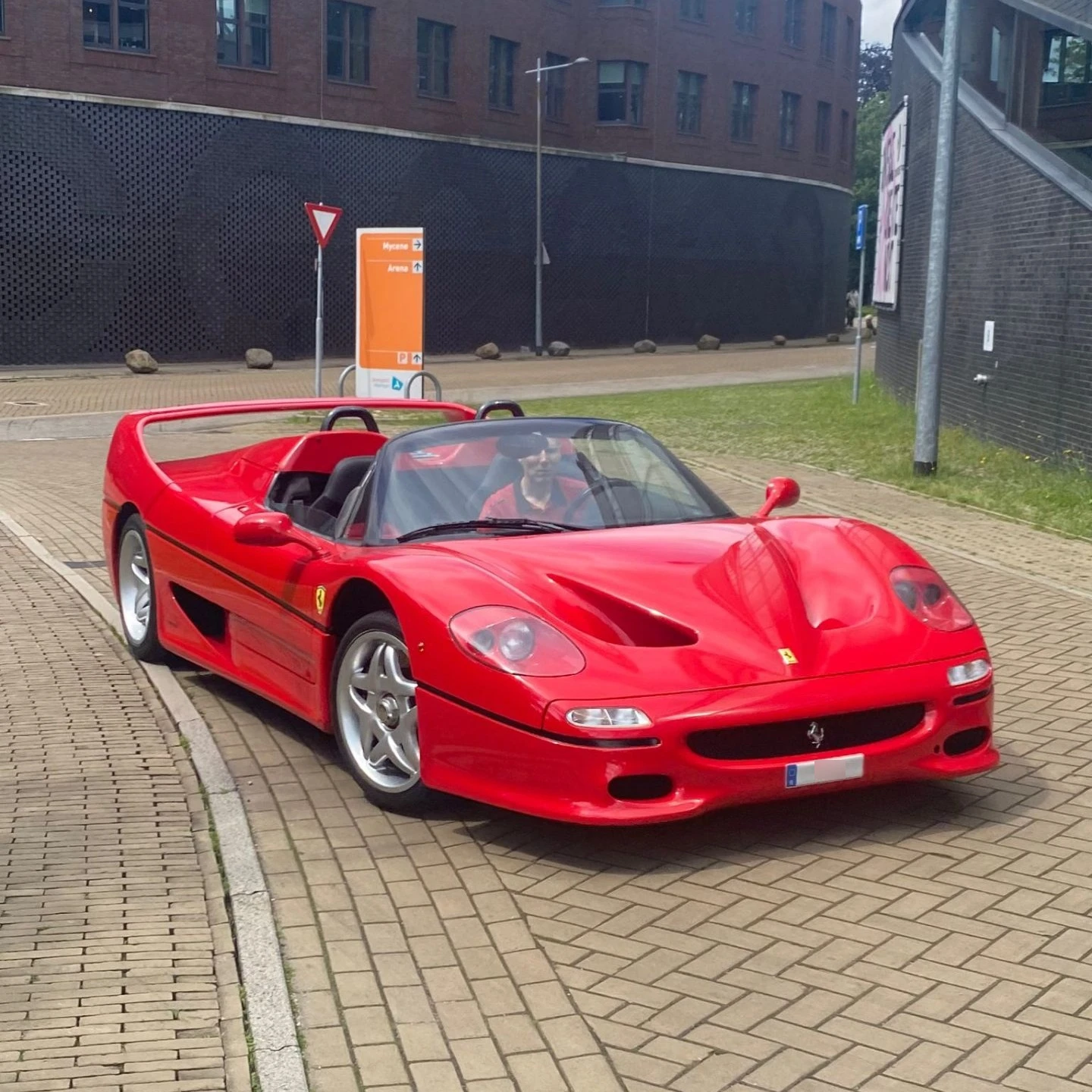 Ferrari F50 spotted in Hilversum, Nederland
