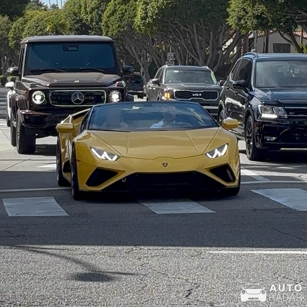 Lamborghini Huracán LP610-2 EVO RWD Spyder spotted in Beverly Hills