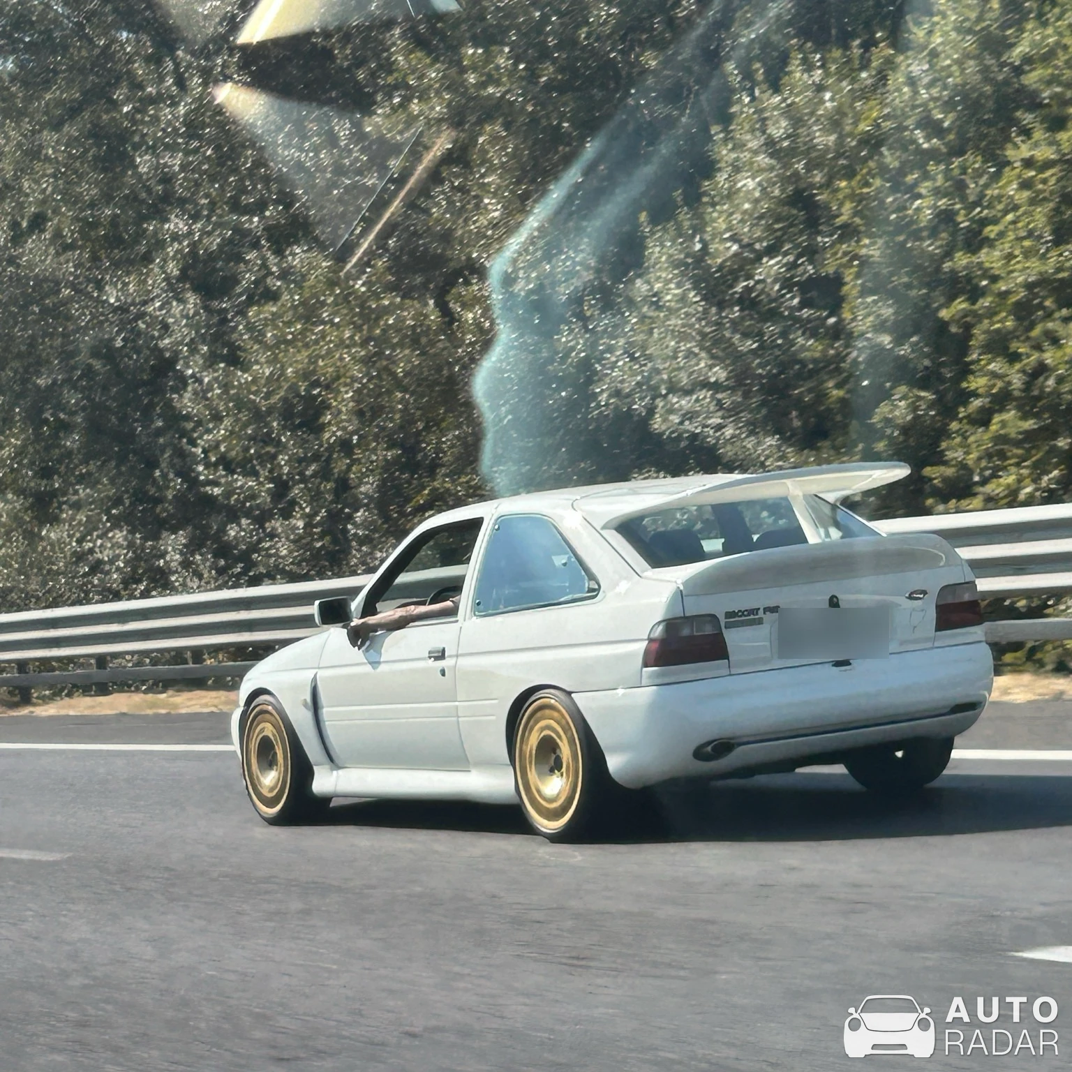 Ford Escort RS Cosworth spotted in Gattatico