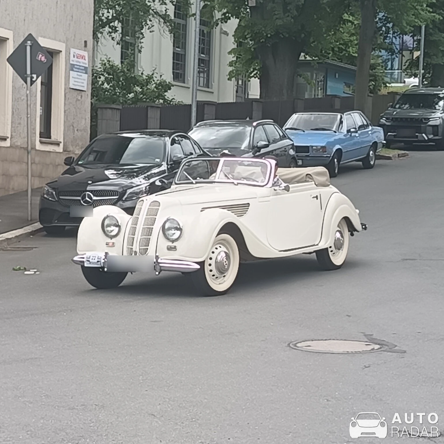 BMW 327 spotted in Falkenstein