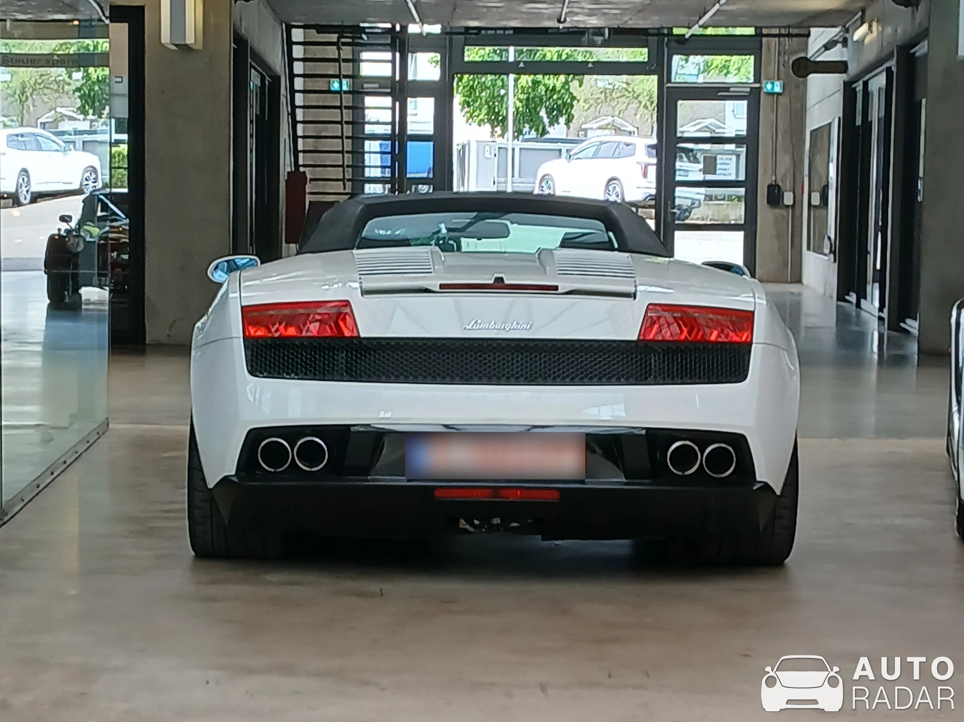 Lamborghini Gallardo LP560-4 Spyder spotted in Düsseldorf