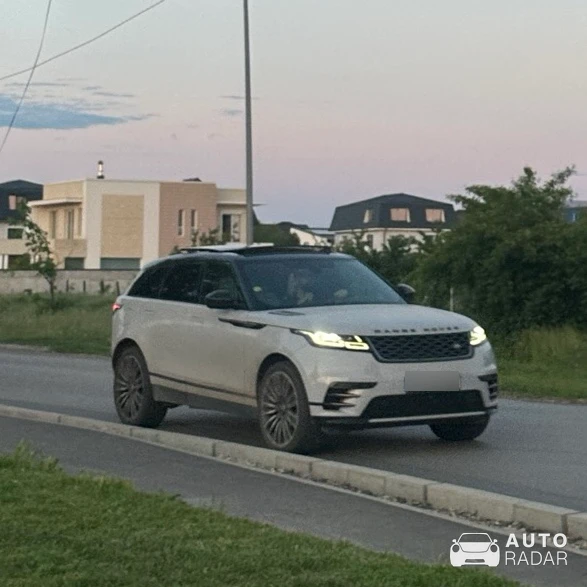 Land Rover Velar spotted in Bragadiru