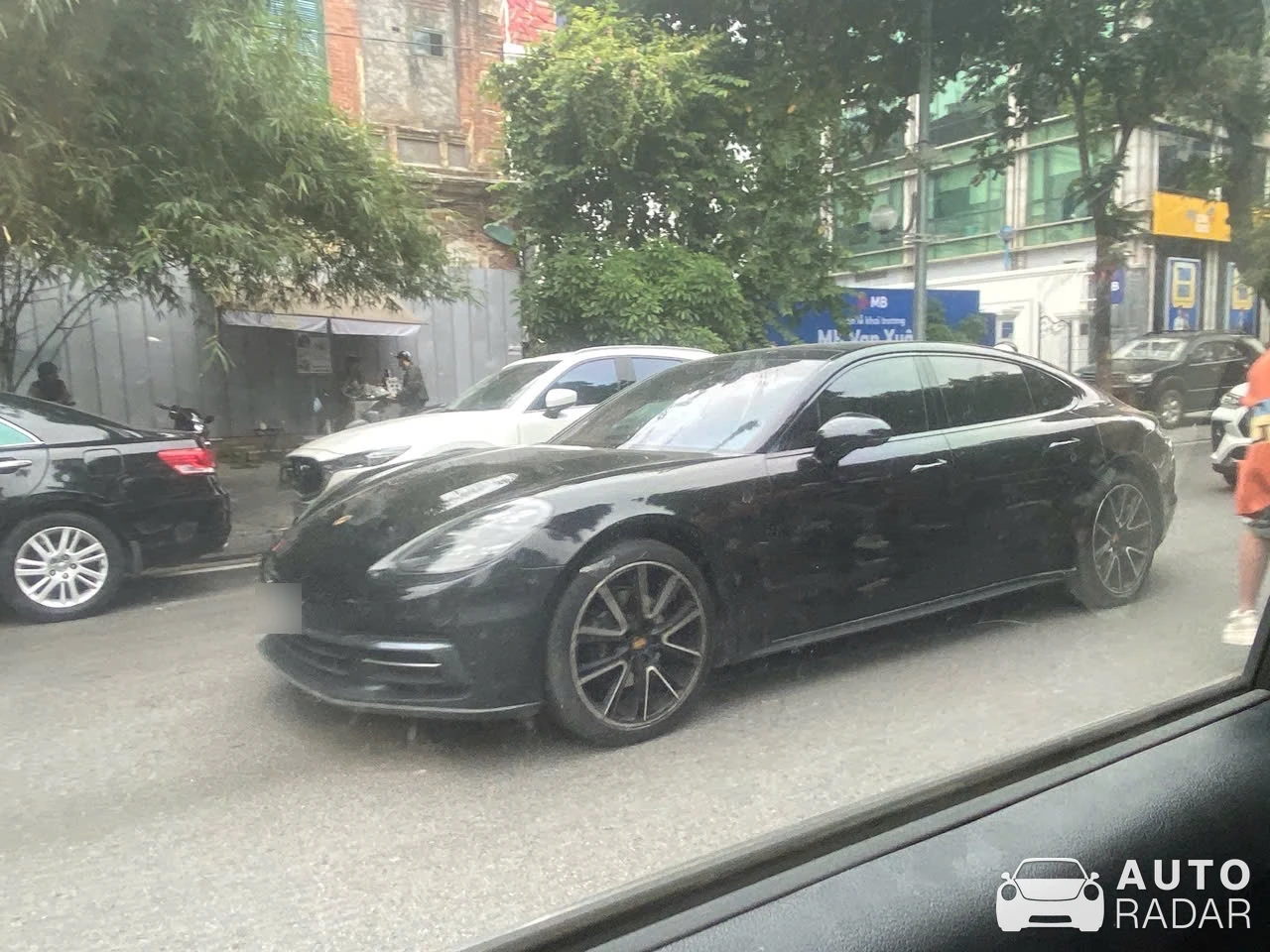 Porsche Panamera GTS spotted in Hanoi