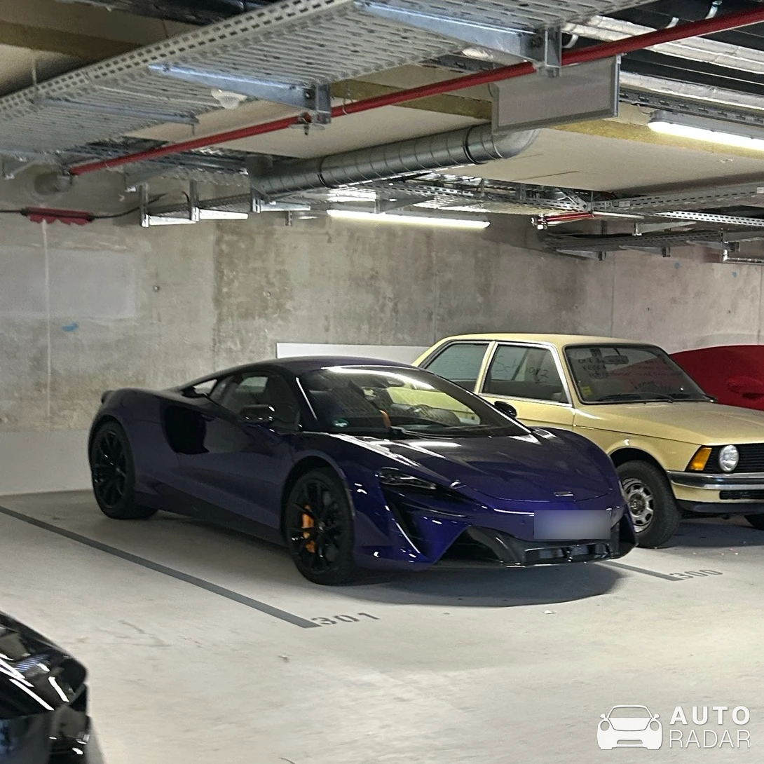 McLaren Artura spotted in München