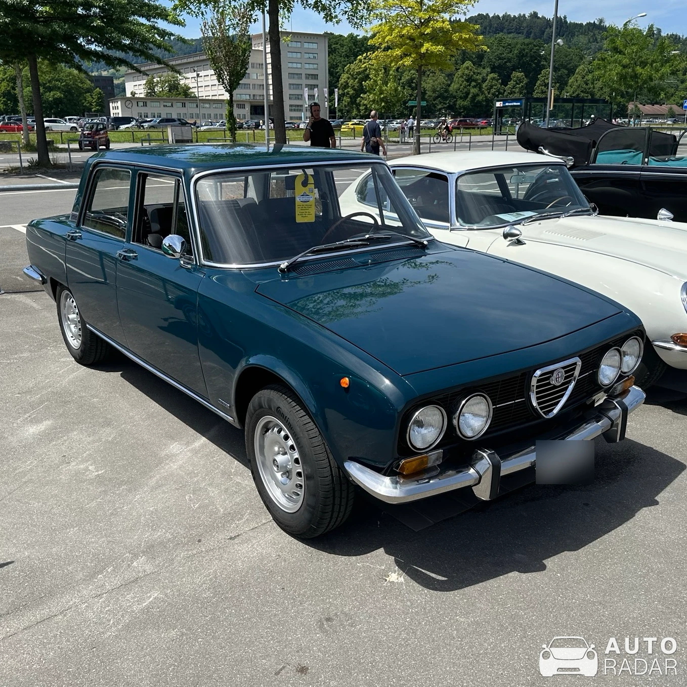 Alfa Romeo 2000 Berlina spotted in Luzern
