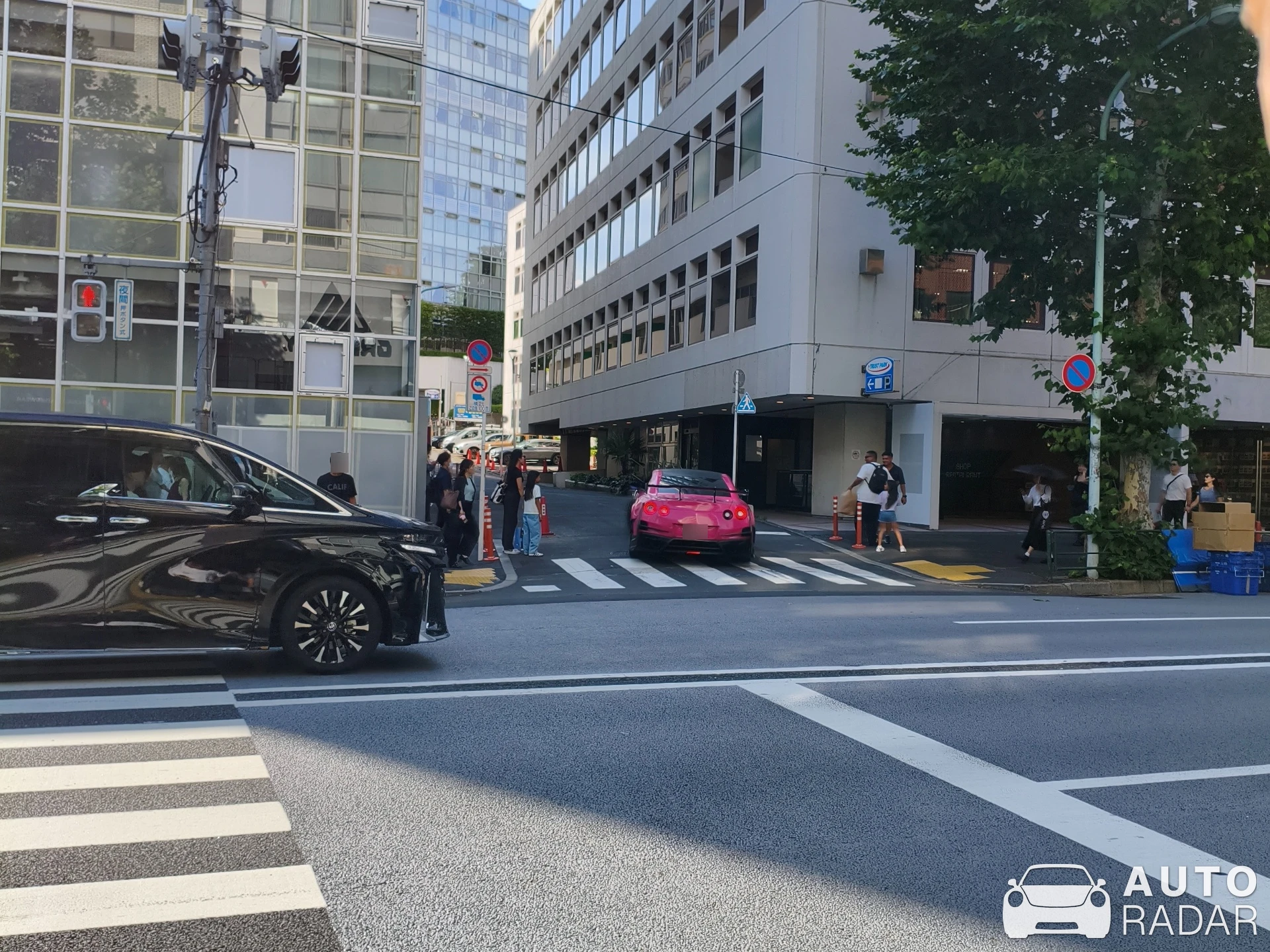 Nissan GT-R R35 spotted in Sumida City