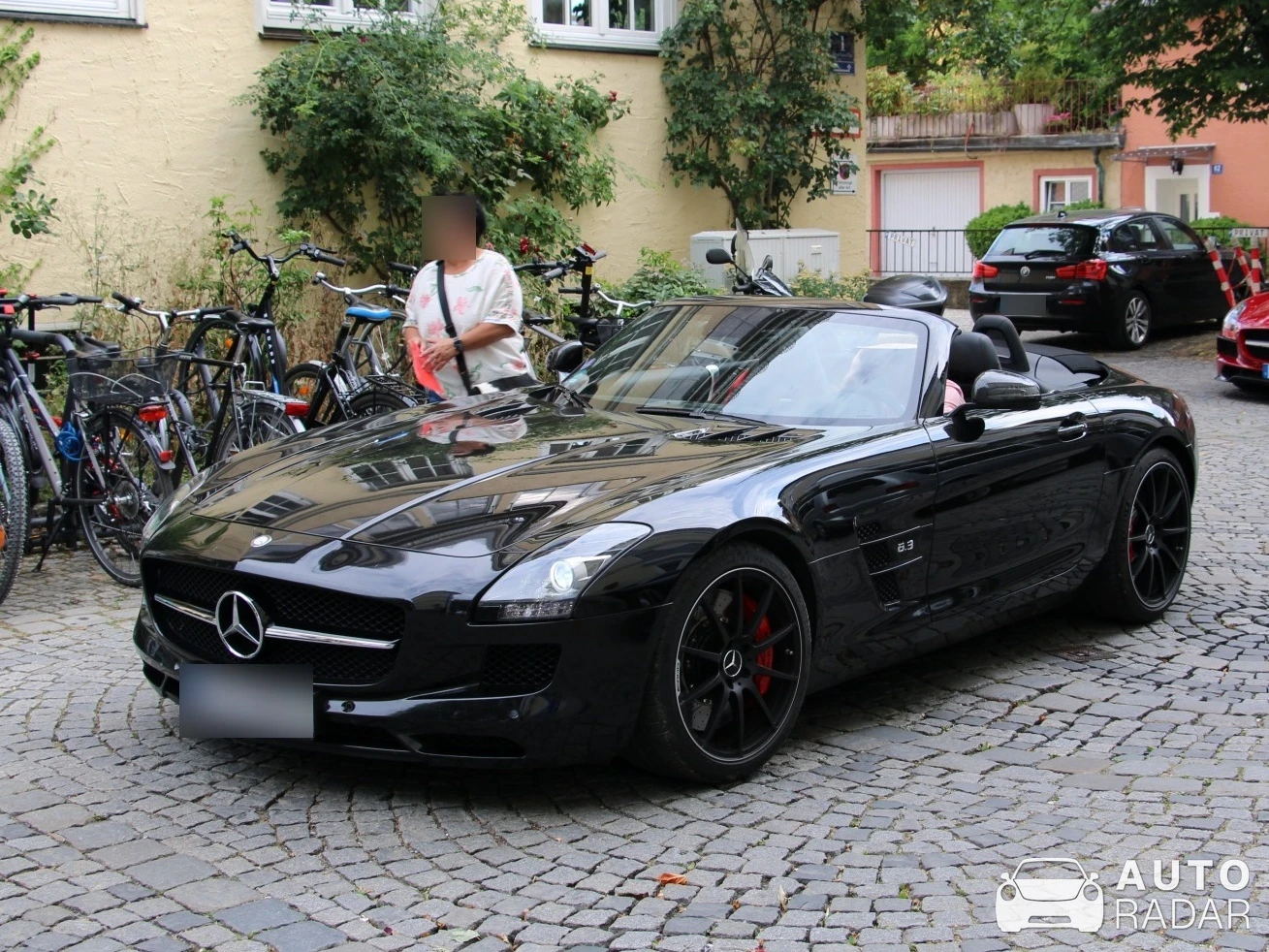 Mercedes-Benz SLS AMG Roadster spotted in Lindau