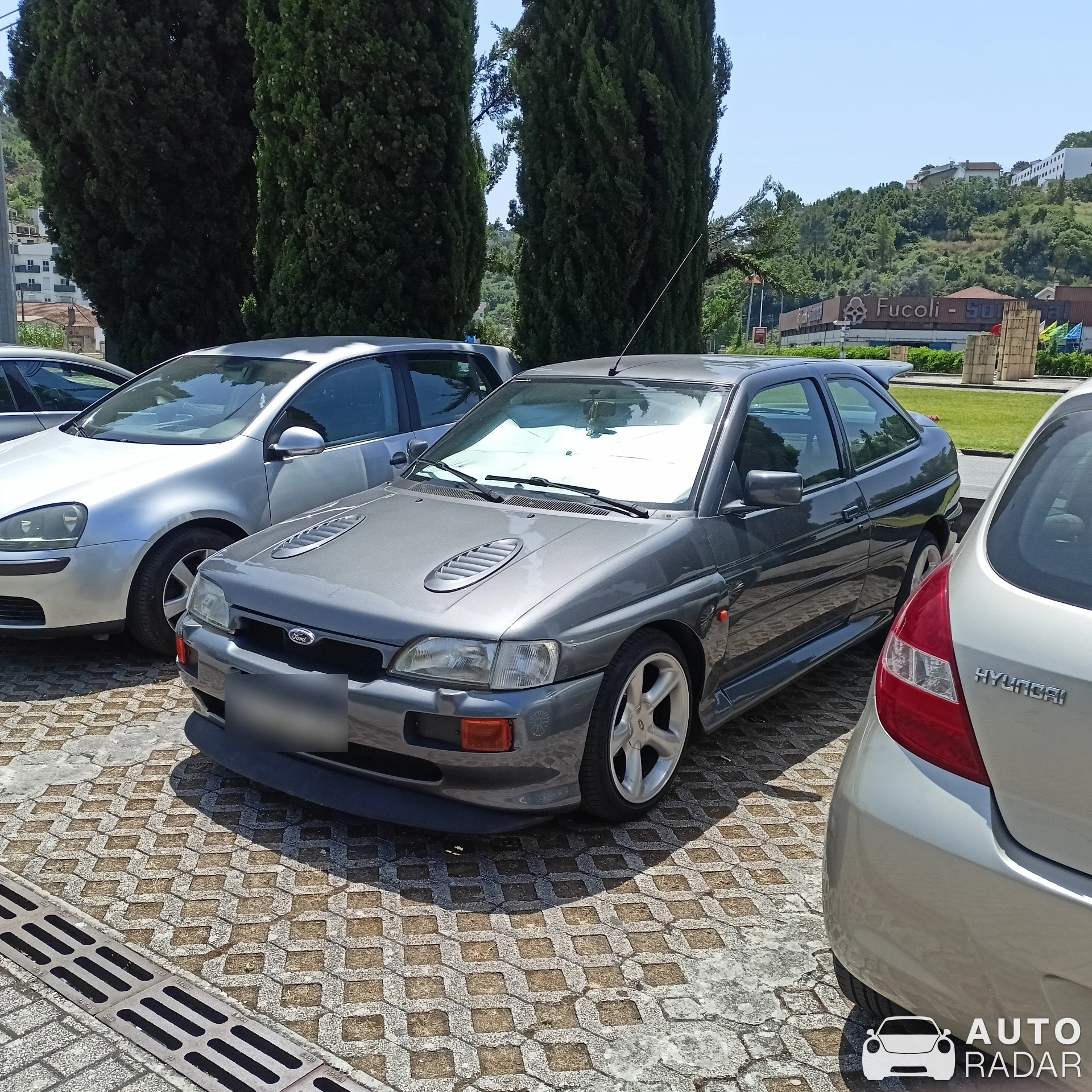 Ford Escort RS Cosworth spotted in Coimbra