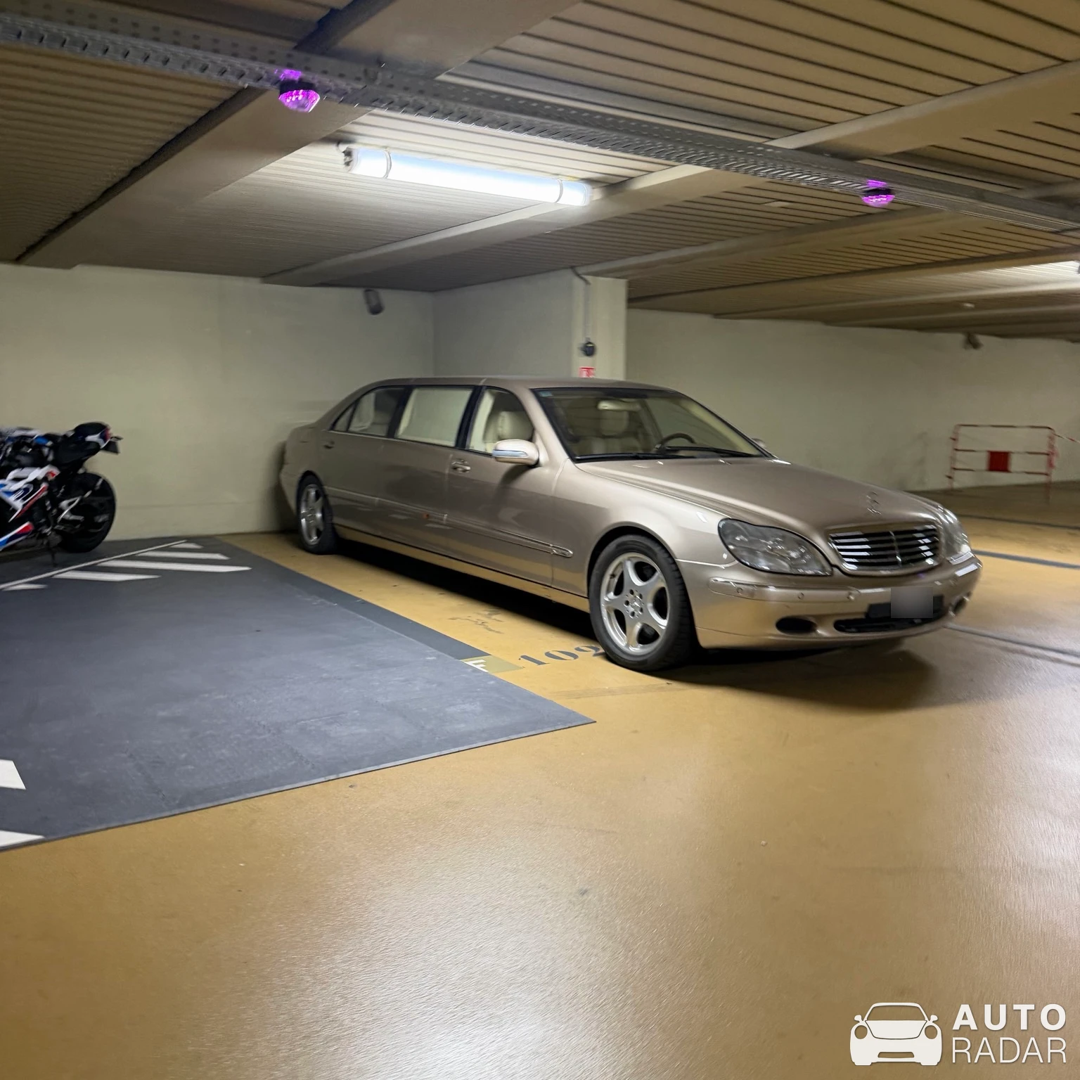 Mercedes-Benz S 65 AMG Pullman spotted in Mónaco