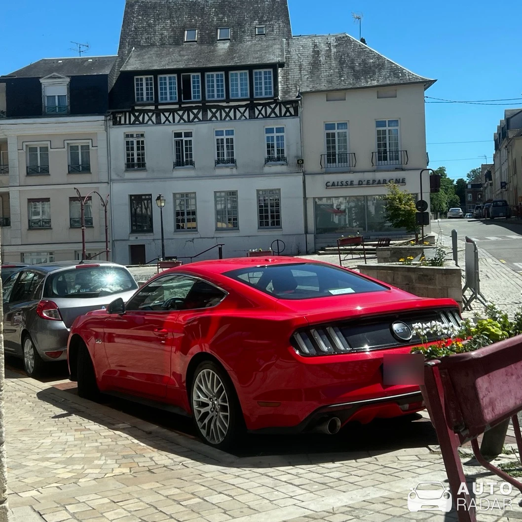 Ford Mustang GT spotted in Rouen