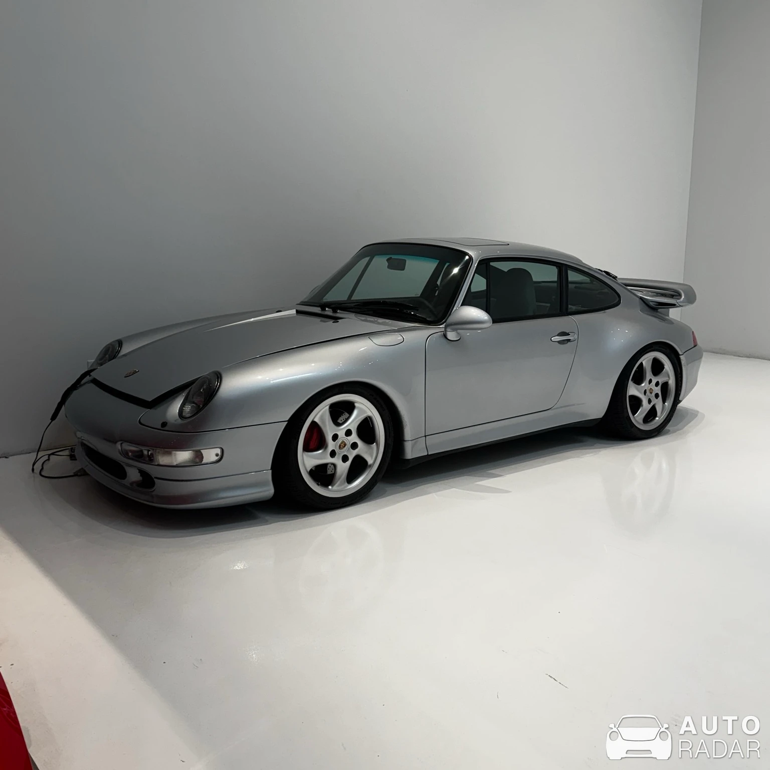 Porsche 993 Turbo S spotted in Las Vegas
