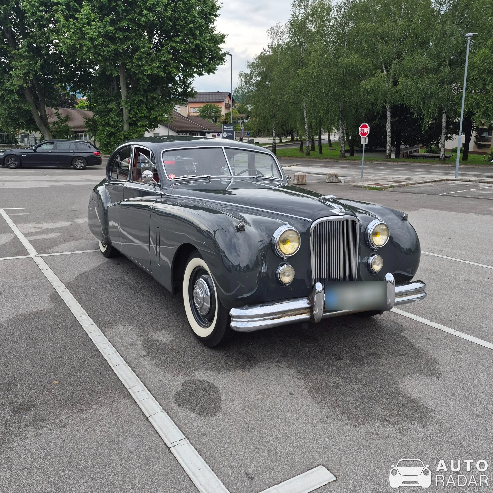 Jaguar Mark VIII spotted in Črnomelj