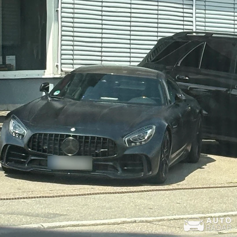 Mercedes-AMG GT C190 spotted in Göppingen
