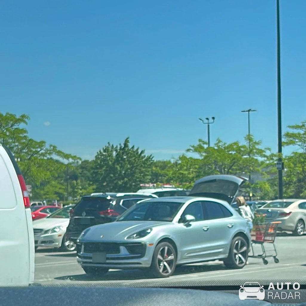 Porsche Macan Turbo spotted in Seekonk