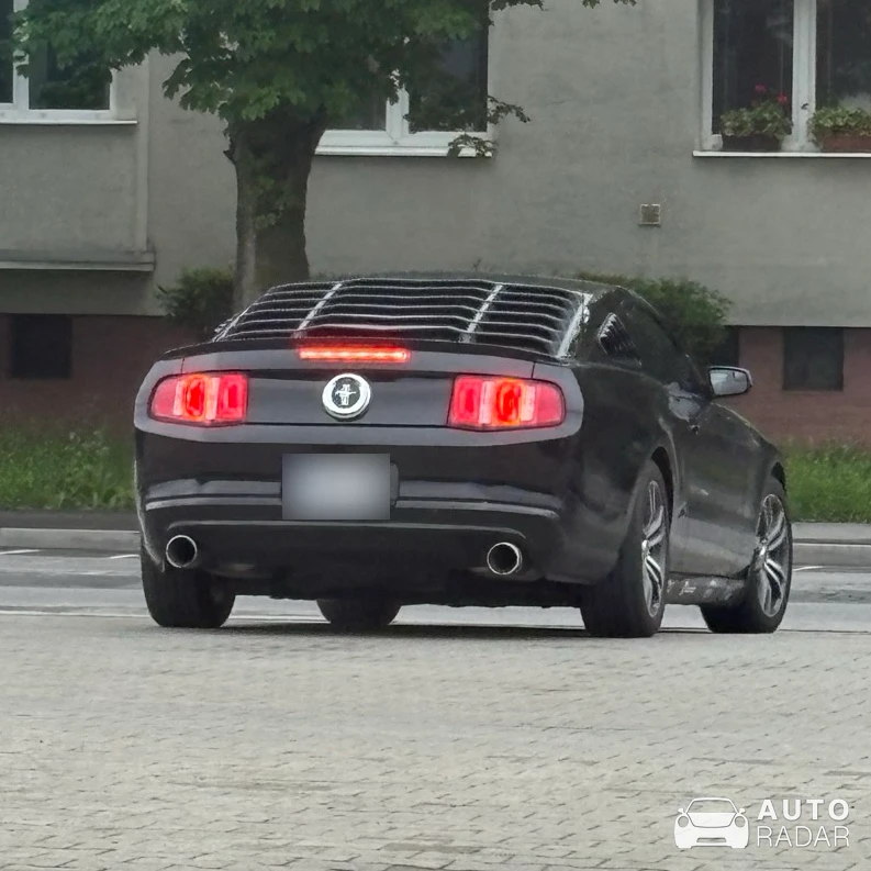 Ford Mustang GT 2010 spotted in Martin