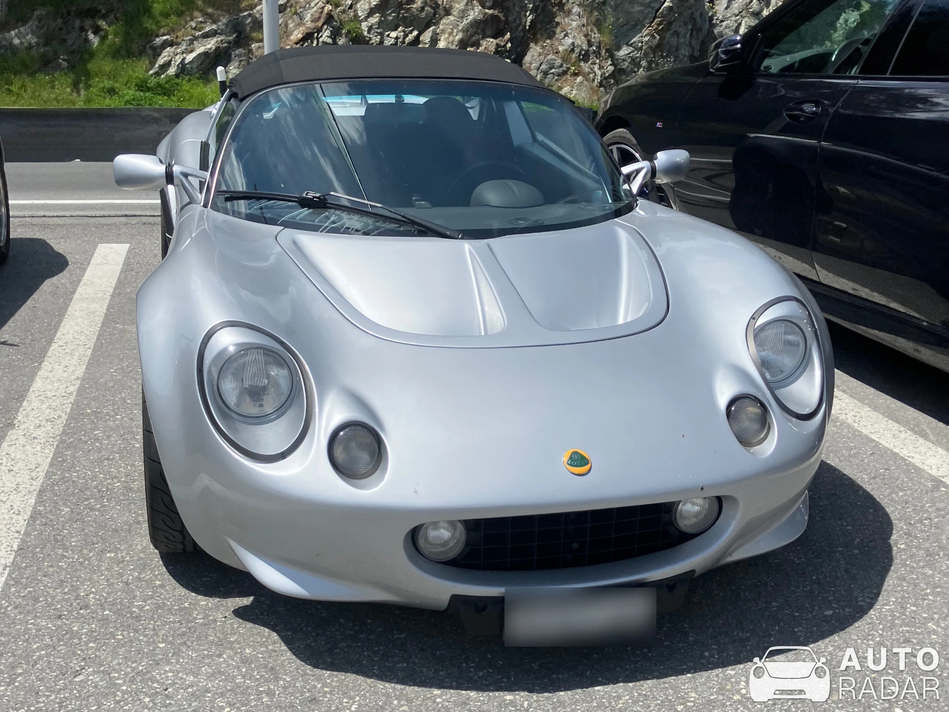 Lotus Elise S1 spotted in Davos