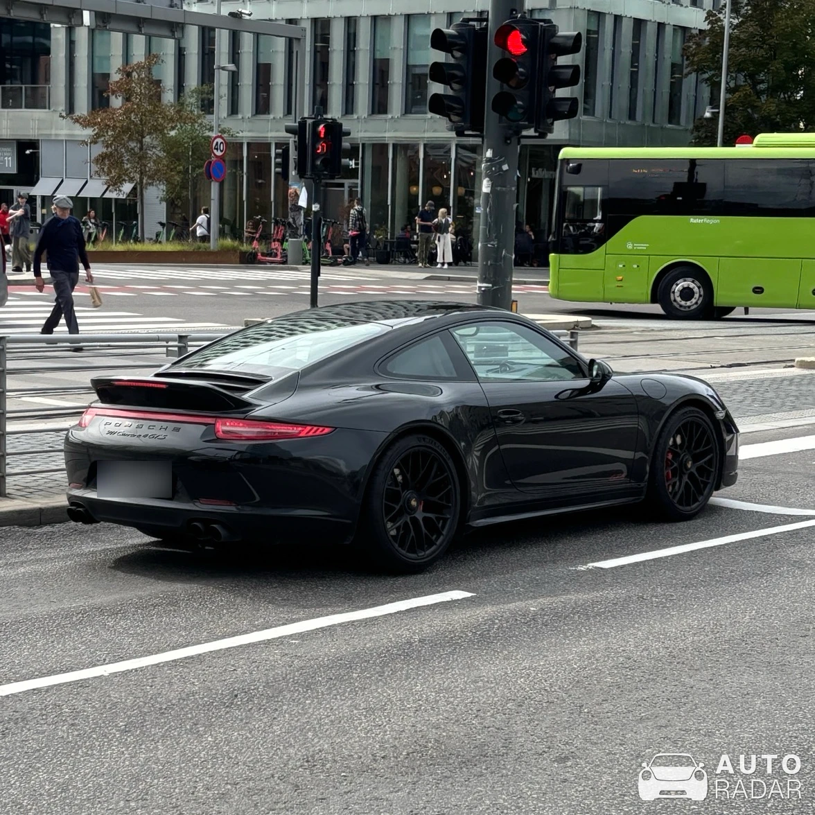 Porsche 991 Carrera 4 GTS MkII spotted in Oslo