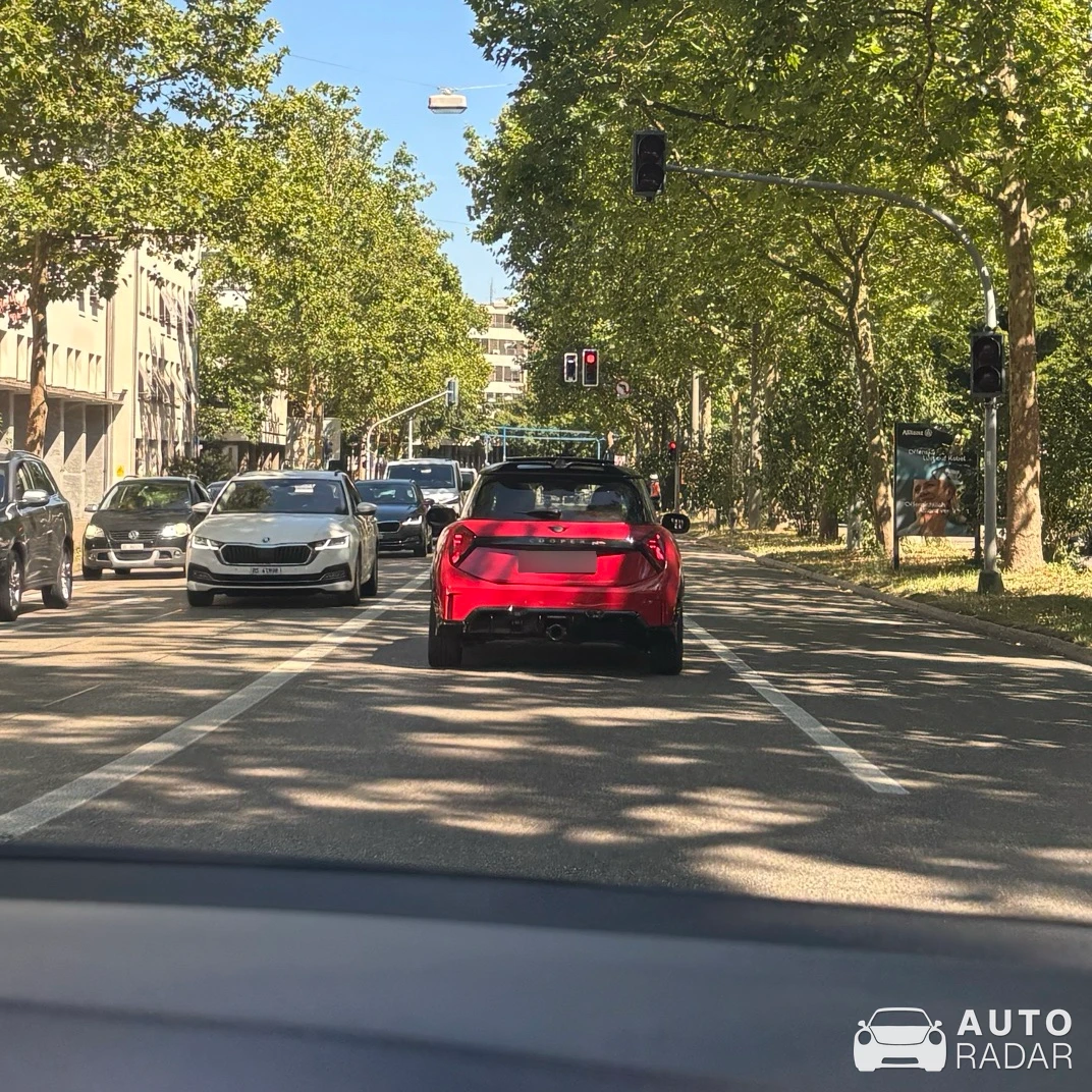 Mini Cooper John Cooper Works spotted in Basel