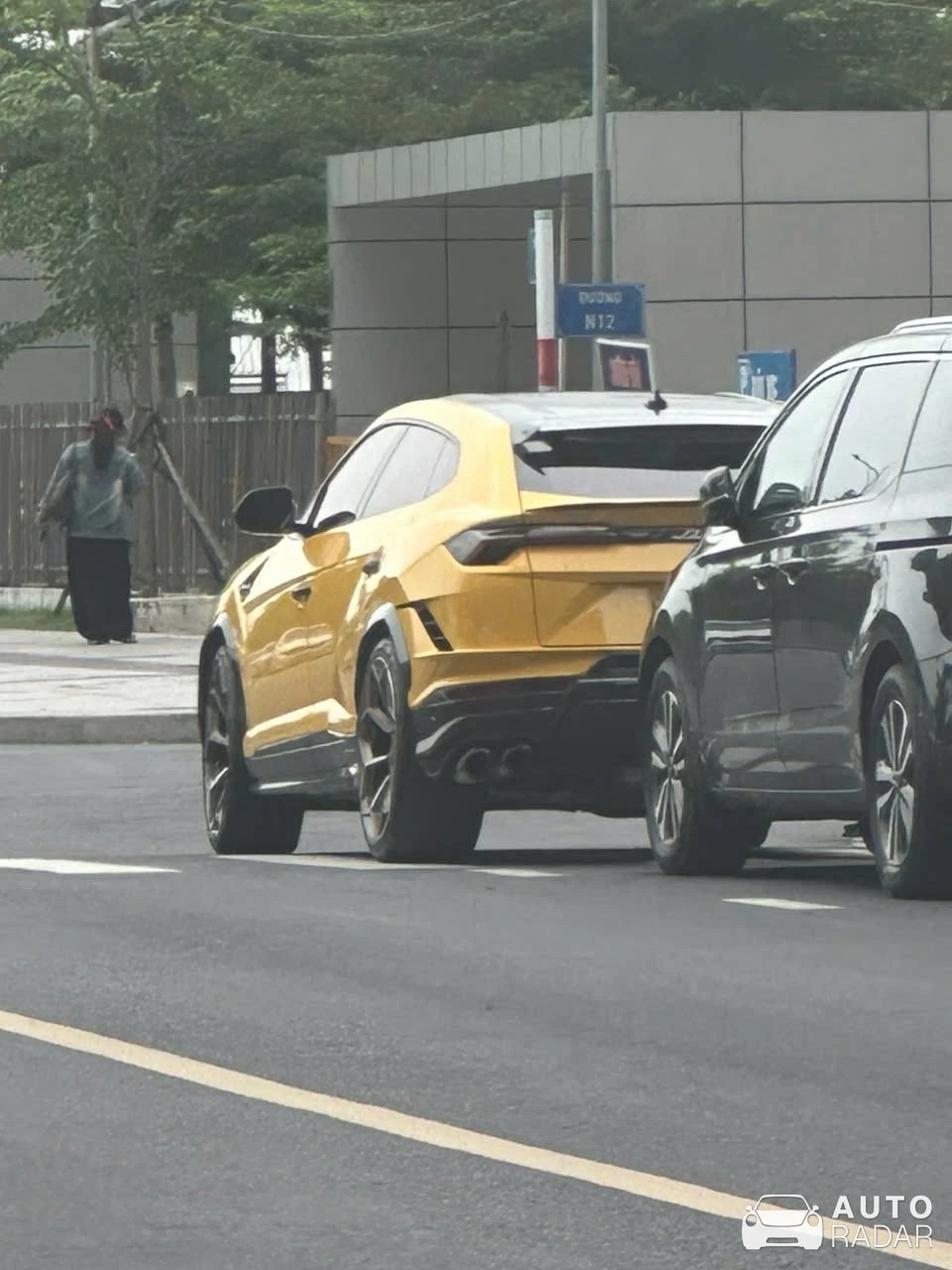 Lamborghini Urus Performante spotted in Ho Chi Minh City