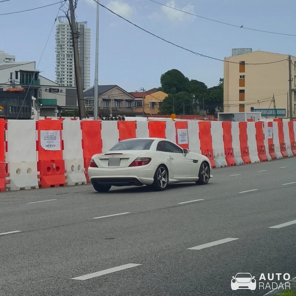 Mercedes-Benz SLK spotted in Bayan Lepas