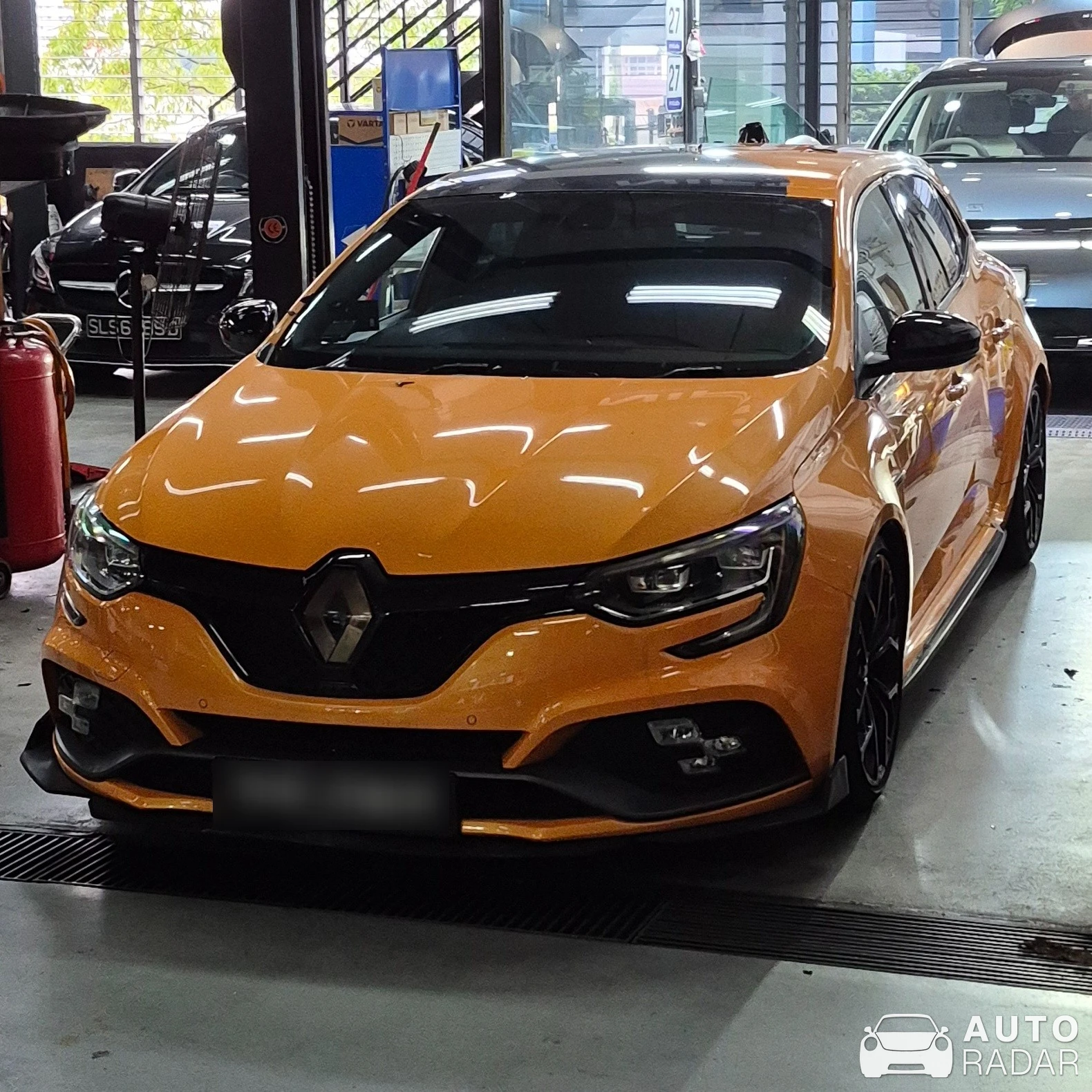 Renault Mégane RS spotted in Singapore