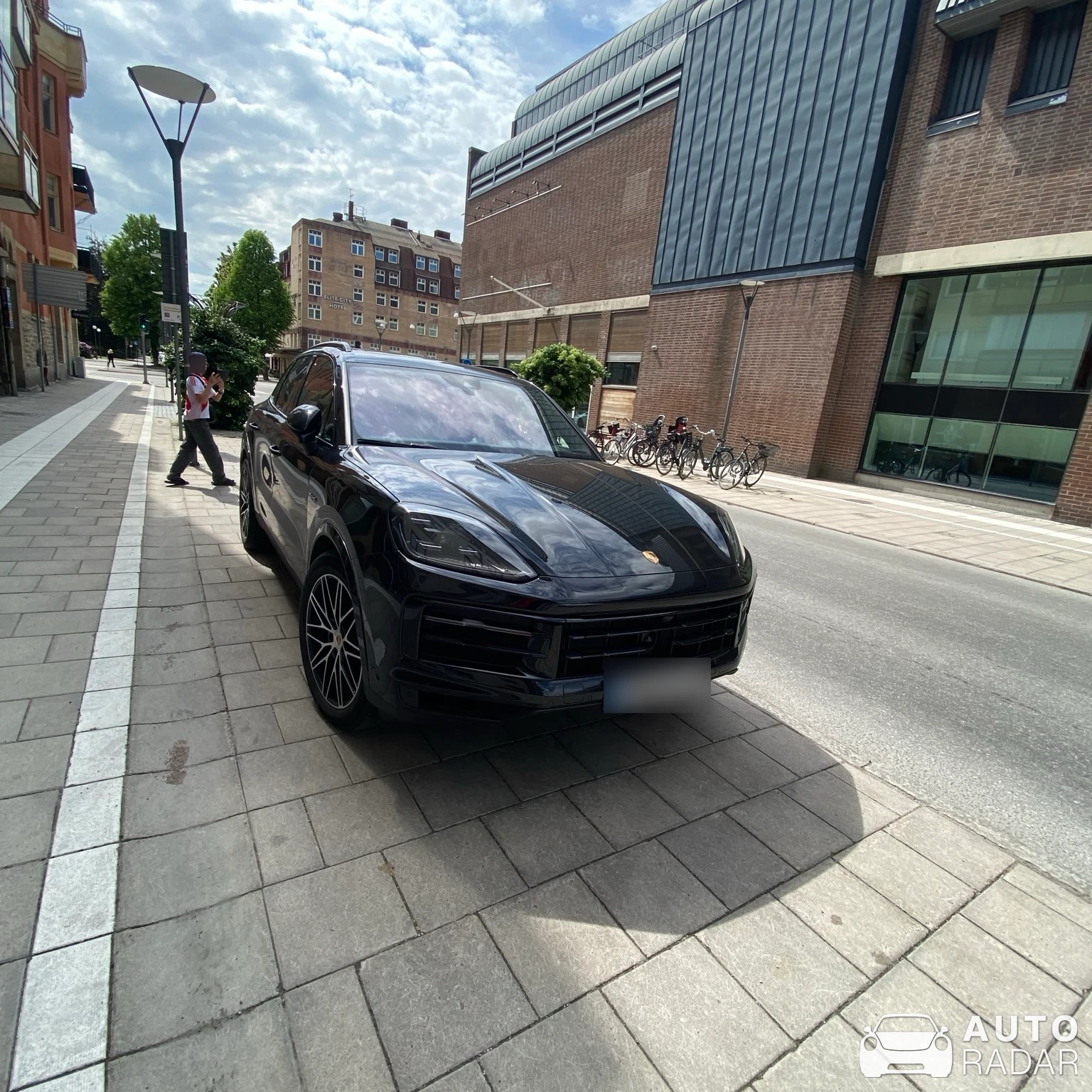 Porsche Cayenne Coupé spotted in Örebro