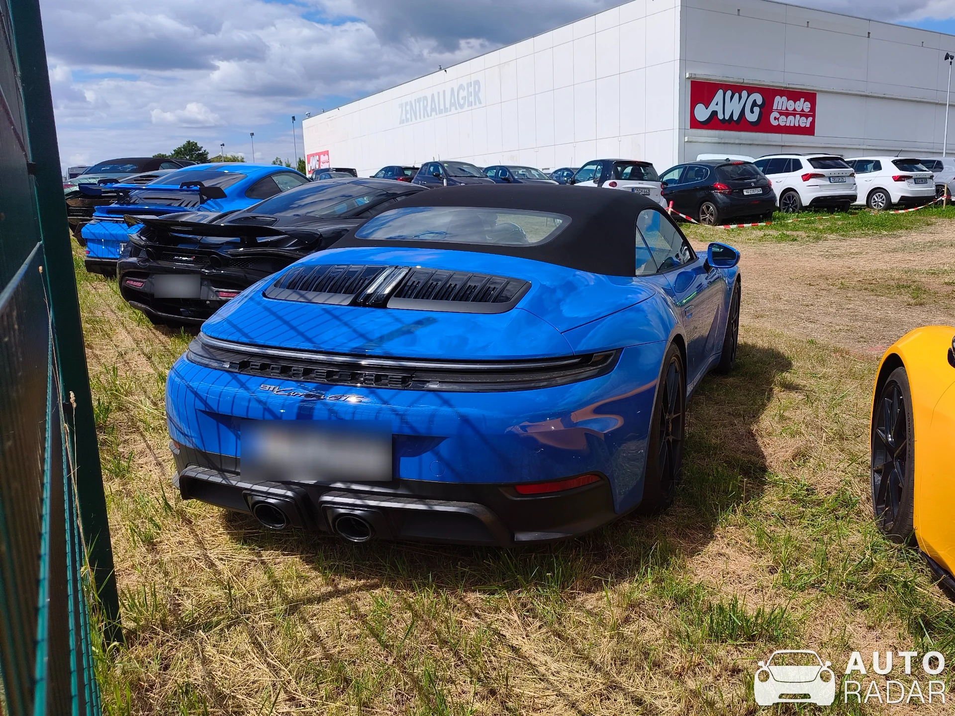 Porsche 992 Carrera GTS Cabriolet MkI spotted in Oberlungwitz