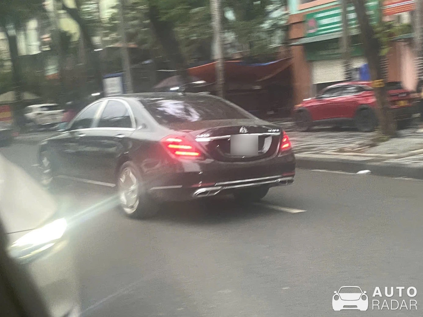 Mercedes-Maybach S 500 spotted in Nam Từ Liêm