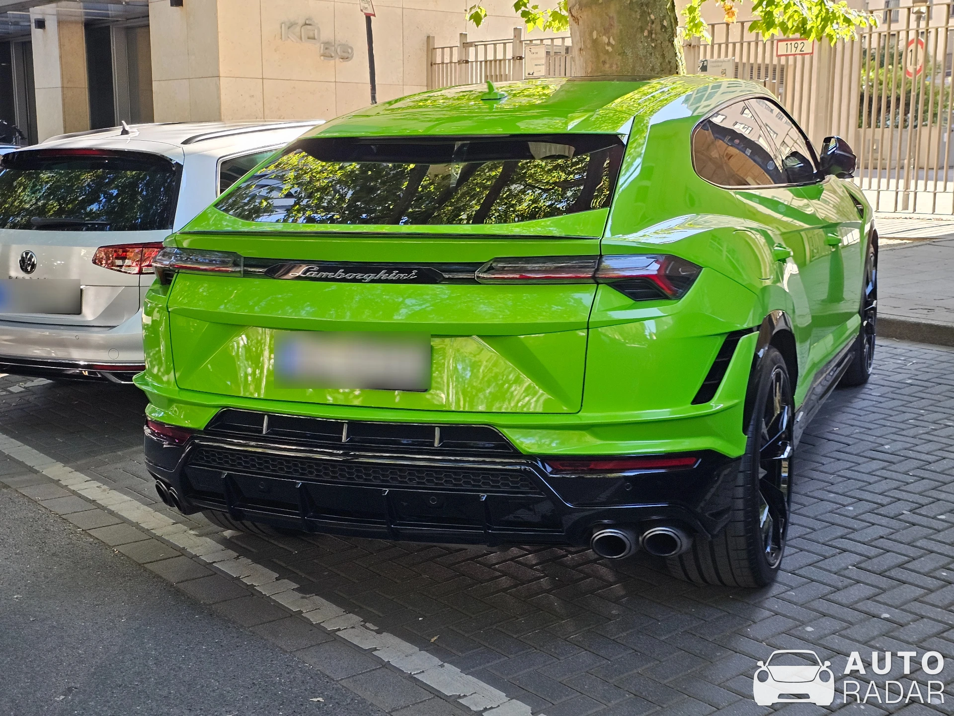 Lamborghini Urus Performante spotted in Düsseldorf