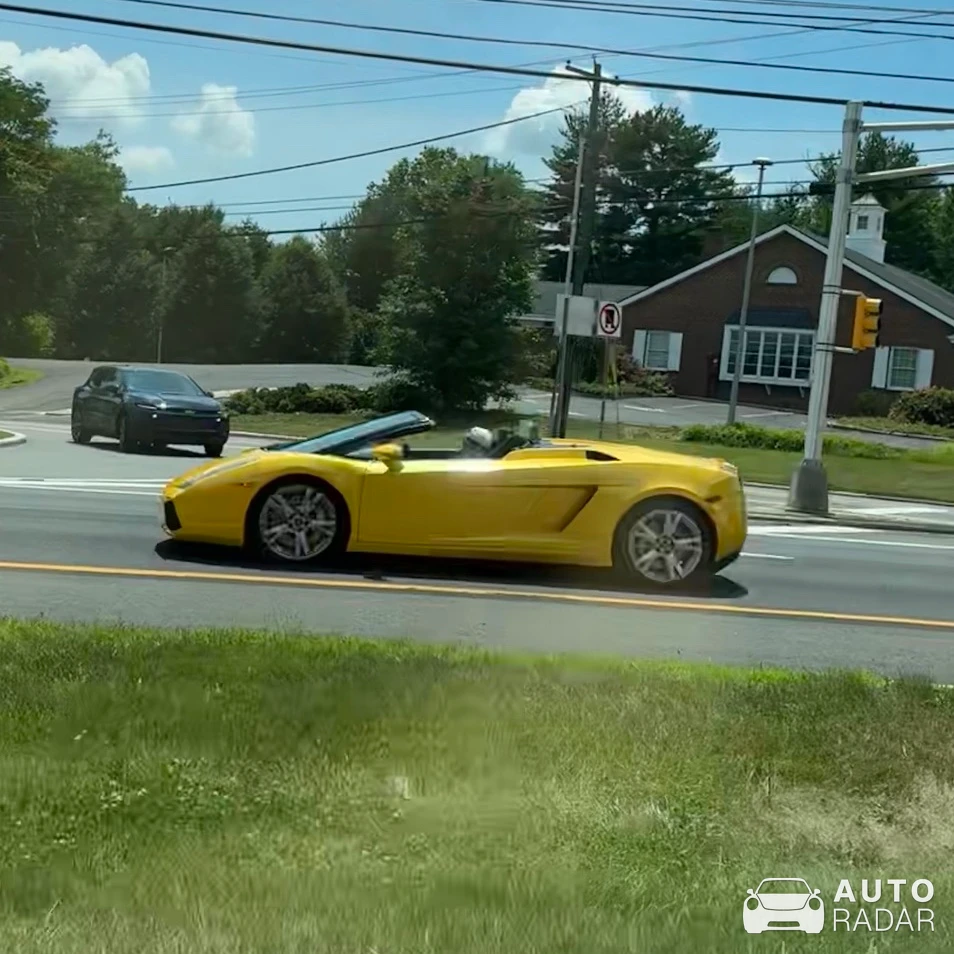 Lamborghini Gallardo LP560-4 Spyder spotted in Flemington