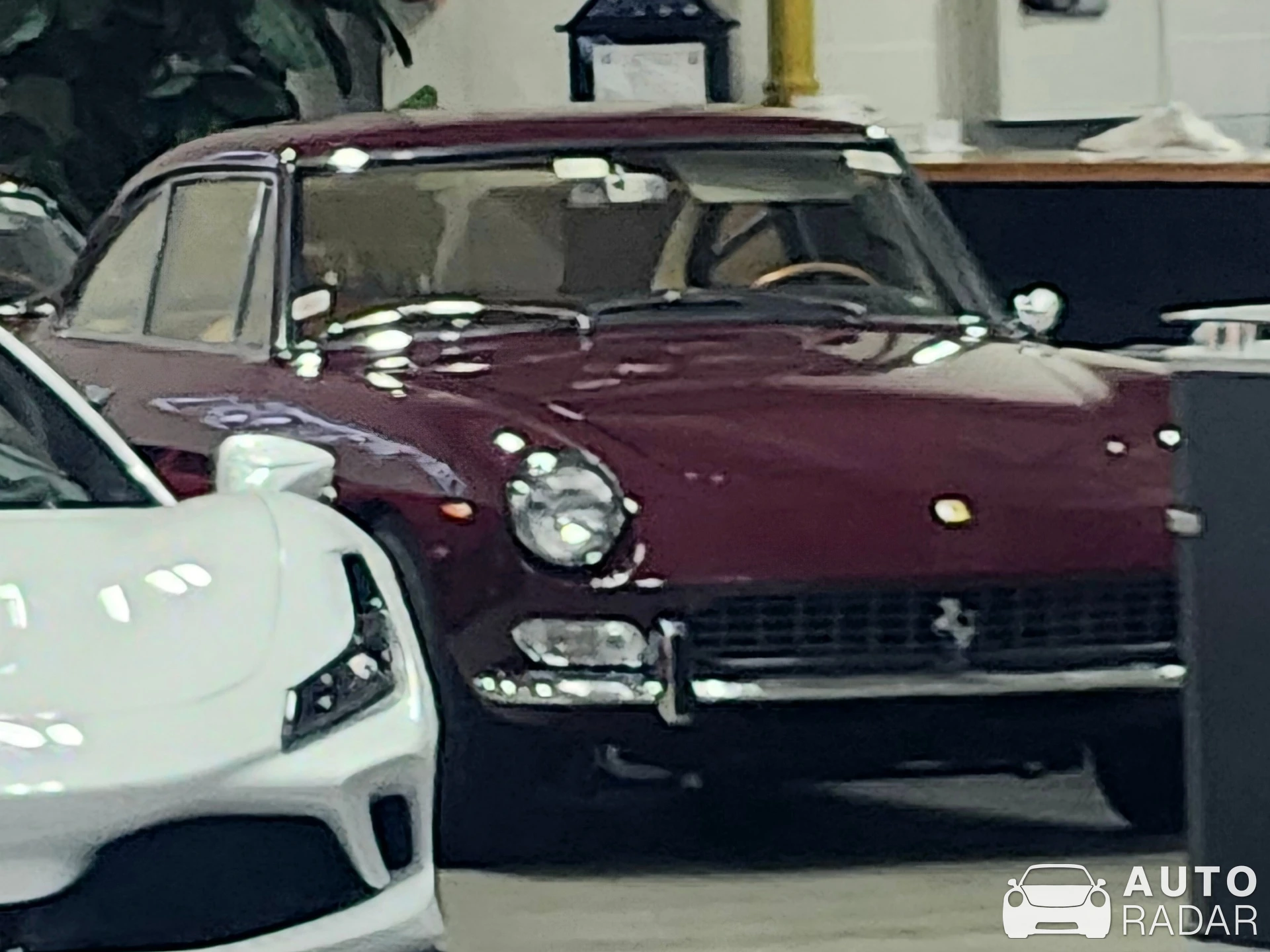 Ferrari 330 GT 2+2 Series II spotted